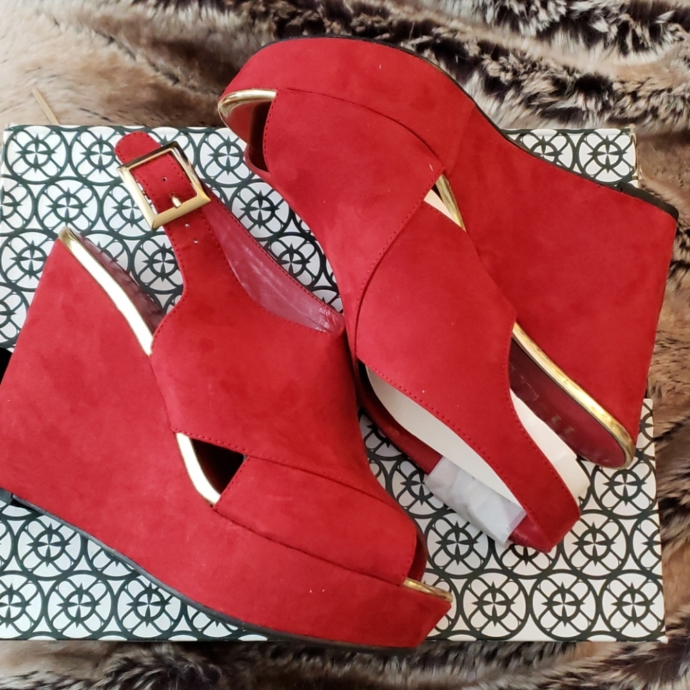 Nicole by Nicole Miller Ursula Wedge Sandal